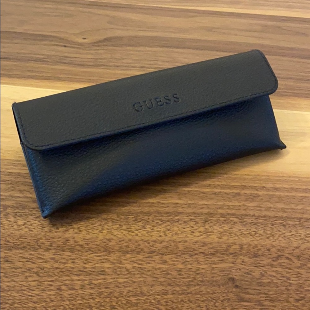 Guess Glasses Case